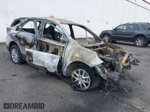 2022 Chevrolet Equinox LT z VIN 3GNAXUEVXNL189074, wystawiony jako IAAI lot #41750453 z przebiegiem Nie podano mil oraz . Historia ofert i sprzedaży dostępna na DreamBid. Obrazek 1.