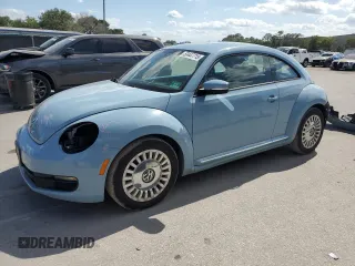 2014 Volkswagen Beetle 2.5L w/Sun with VIN 3VWJP7AT8EM633476, listed as a Copart auction lot 53447715 with 120,074 mi miles and Salvage Title. Bid and sale history available at DreamBid. Image 1.
