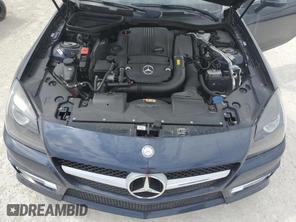 2015 Mercedes-Benz SLK 250 с VIN WDDPK4HAXFF098009, выставлен на аукционе Copart как лот 47493835 с пробегом 27 236 миль миль и Списание • Salvage title. История ставок и продаж доступна на DreamBid. Изображение 11.