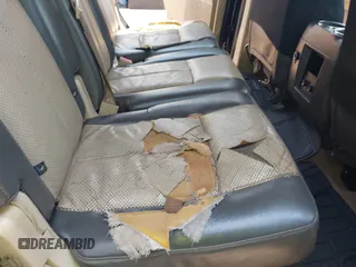 2007 Ford Expedition Eddie Bauer with VIN 1FMFU17587LA76172, listed as a IAAI auction lot 42410120 with 392,254 mi miles and . Bid and sale history available at DreamBid. Image 6.