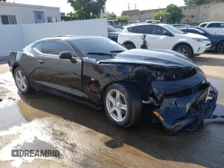 2022 Chevrolet Camaro 1LT with VIN 1G1FB1RX5N0122167, listed as a Copart auction lot 46348173 with 14,352 mi miles. Bid and sale history available at carsss.com. Image 4.