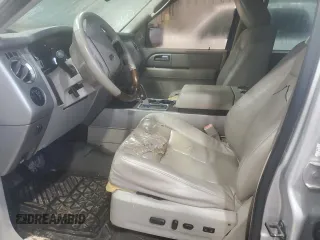 2010 Ford Expedition Limited z VIN 1FMJU1K54AEA75968, wystawiony jako Copart lot #56688905 z przebiegiem 253 586 mil mil oraz Czysty tytuł • Clean title. Historia ofert i sprzedaży dostępna na DreamBid. Obrazek 7.