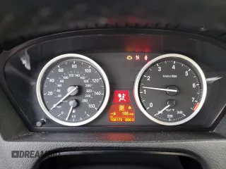 2013 BMW X6 xDrive50i z VIN 5UXFG8C52DL591043, wystawiony jako Copart lot #85150504 z przebiegiem 106 179 mil mil oraz Szkoda całkowita • Salvage title. Historia ofert i sprzedaży dostępna na DreamBid. Obrazek 9.