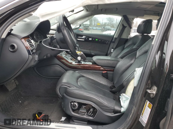 2014 Audi A8 3.0T z VIN WAURGAFD1EN003340, wystawiony jako Copart lot #47531465 z przebiegiem Nie podano mil oraz Szkoda całkowita • Salvage title. Historia ofert i sprzedaży dostępna na DreamBid. Obrazek 7.
