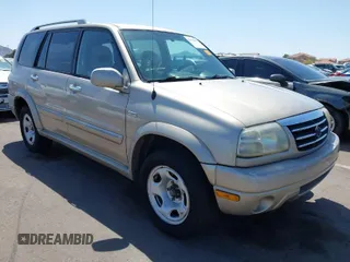2003 Suzuki XL-7 Touring with VIN JS3TX92V534103046, listed as a IAAI auction lot 41978971 with 185,038 mi miles. Bid and sale history available at carsss.com. Image 1.