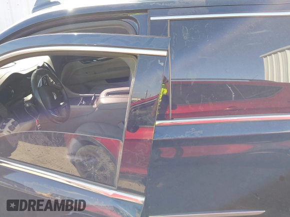 2019 Cadillac Escalade Luxury z VIN 1GYS4BKJ4KR291044, wystawiony jako IAAI lot #41818756 z przebiegiem Nie podano mil oraz . Historia ofert i sprzedaży dostępna na DreamBid. Obrazek 14.