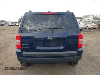 2013 Jeep Patriot Sport with VIN 1C4NJRBB5DD237216, listed as a IAAI auction lot 41628024 with 49,571 mi miles and . Bid and sale history available at carsss.com. Image 17.