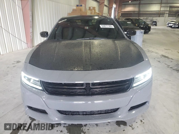 2017 Dodge Charger SE with VIN 2C3CDXBG8HH517322, listed as a Copart auction lot 55077165 with 118,180 mi miles and Clean Title. Bid and sale history available at carsss.com. Image 5.