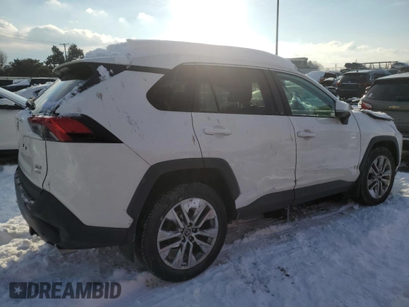 2019 Toyota RAV4 XLE Premium with VIN 2T3A1RFV6KW045015, listed as a Copart auction lot 87649145 with 48,311 mi miles and Salvage Title. Bid and sale history available at carsss.com. Image 3.