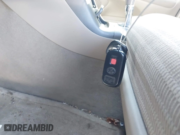 2005 Toyota Camry LE with VIN 4T1BF32K25U612669, listed as a IAAI auction lot 41987399 with 315,639 mi miles and . Bid and sale history available at DreamBid. Image 11.