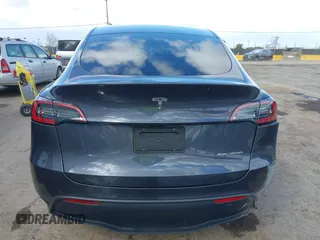 2022 Tesla Model Y Long Range with VIN 7SAYGAEE6NF341827, listed as a IAAI auction lot 41946388 with Not Provided miles and . Bid and sale history available at DreamBid. Image 15.