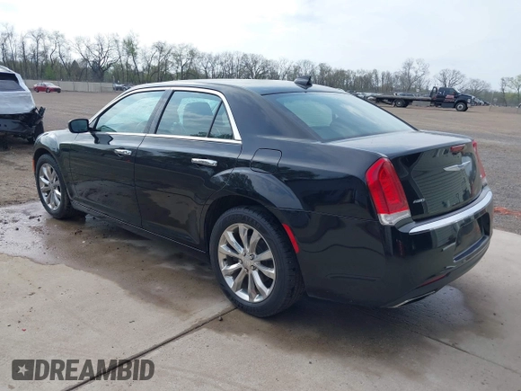 2018 Chrysler 300 Limited with VIN 2C3CCAKG1JH199016, listed as a IAAI auction lot 42065891 with 85,547 mi miles. Bid and sale history available at carsss.com. Image 3.