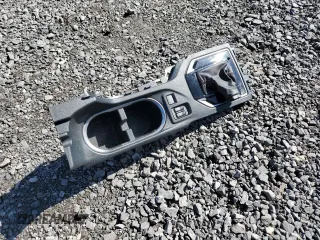 2019 Subaru Crosstrek Limited с VIN JF2GTALC4KH238943, выставлен на аукционе Copart как лот 53776505 с пробегом 170 709 миль миль и Чистый • Clean title. История ставок и продаж доступна на DreamBid. Изображение 13.