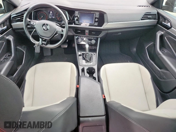 2019 Volkswagen Jetta S с VIN 3VWC57BU2KM087002, выставлен на аукционе Copart как лот 62714325 с пробегом 109 208 миль миль и Списание • Salvage title. История ставок и продаж доступна на DreamBid. Изображение 8.