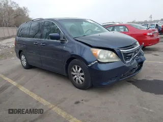 2010 Honda Odyssey EX-L with VIN 5FNRL3H68AB043450, listed as a IAAI auction lot 41912223 with 199,855 mi miles. Bid and sale history available at carsss.com. Image 1.