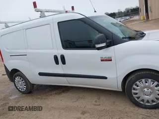2020 Ram ProMaster City Cargo Tradesman z VIN ZFBHRFABXL6P28781, wystawiony jako IAAI lot #41298768 z przebiegiem 63 085 mil mil oraz . Historia ofert i sprzedaży dostępna na DreamBid. Obrazek 13.