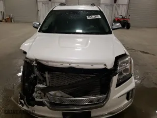 2017 GMC Terrain Denali with VIN 2GKFLVE30H6262562, listed as a Copart auction lot 48303965 with 138,357 mi miles and Salvage Title. Bid and sale history available at carsss.com. Image 5.