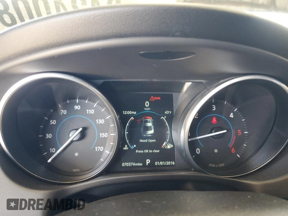 2018 Jaguar XE 20d Premium with VIN SAJAJ4FN2JCP18422, listed as a Copart auction lot 84240084 with 70,374 mi miles and Salvage Title. Bid and sale history available at carsss.com. Image 9.
