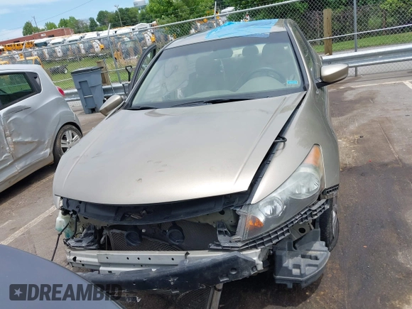 2009 Honda Accord EX with VIN 1HGCP26799A146897, listed as a IAAI auction lot 42307591 with 124,533 mi miles and . Bid and sale history available at DreamBid. Image 13.