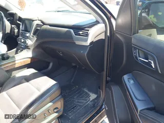 2020 Chevrolet Tahoe LT with VIN 1GNSCBKC3LR133202, listed as a IAAI auction lot 41798293 with 81,469 mi miles. Bid and sale history available at carsss.com. Image 5.