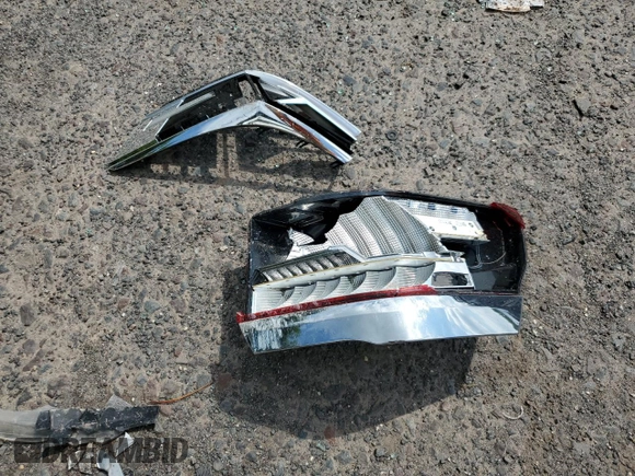 2021 Volkswagen Atlas SEL с VIN 1V2BP2CA8MC563286, выставлен на аукционе Copart как лот 62472965 с пробегом 42 355 миль миль и Списание • Salvage title. История ставок и продаж доступна на DreamBid. Изображение 13.