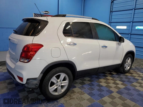 2020 Chevrolet Trax LT with VIN KL7CJLSB1LB041415, listed as a Copart auction lot 48872335 with 68,265 mi miles and Non repairable. Bid and sale history available at DreamBid. Image 3.