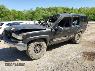 2005 Chevrolet Tahoe Z71 z VIN 1GNEK13TX5R141180, wystawiony jako Copart lot #53044345 z przebiegiem Nie podano mil oraz Szkoda całkowita • Salvage title. Historia ofert i sprzedaży dostępna na DreamBid. Obrazek 1.