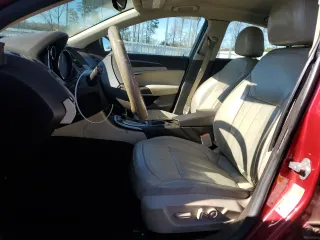2013 Buick Regal with VIN 2G4GR5ER7D9133130, listed as a Copart auction lot 82156224 with 106,212 mi miles and Salvage Title. Bid and sale history available at carsss.com. Image 7.