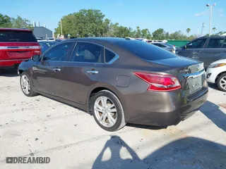 2013 Nissan Altima 3.5 SL with VIN 1N4BL3APXDN433871, listed as a IAAI auction lot 42039383 with 161,200 mi miles. Bid and sale history available at carsss.com. Image 3.