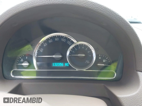 2008 Chevrolet HHR LT with VIN 3GNDA33P98S562712, listed as a IAAI auction lot 41934282 with 132,356 mi miles and . Bid and sale history available at DreamBid. Image 7.