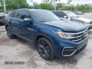 2021 Volkswagen Atlas SE with VIN 1V2PE2CA7MC201509, listed as a IAAI auction lot 42657943 with 71,197 mi miles and . Bid and sale history available at DreamBid. Image 1.