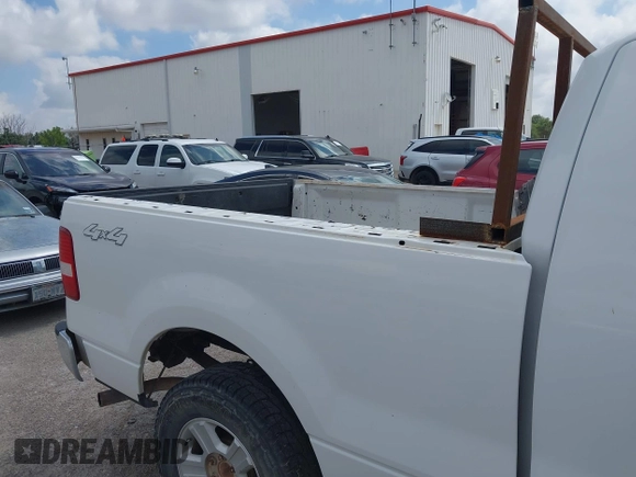 2008 Ford F-150 XLT with VIN 1FTPX14V28KD60554, listed as a IAAI auction lot 42709988 with 284,363 mi miles and . Bid and sale history available at DreamBid. Image 6.