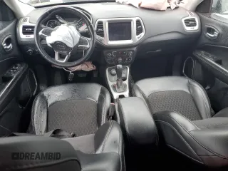 2018 Jeep Compass Latitude с VIN 3C4NJDBB9JT180222, выставлен на аукционе Copart как лот 56979395 с пробегом 78 262 миль миль и Списание • Salvage title. История ставок и продаж доступна на DreamBid. Изображение 8.