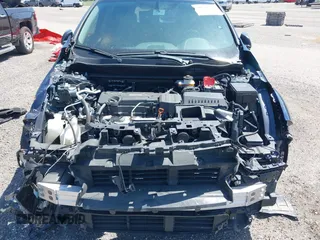 2019 Honda CR-V LX with VIN 2HKRW5H39KH400453, listed as a IAAI auction lot 40041024 with 76,932 mi miles and . Bid and sale history available at carsss.com. Image 6.