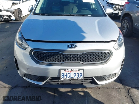 2019 Kia Niro LX with VIN KNDCB3LC1K5256409, listed as a IAAI auction lot 41741415 with 153,360 mi miles. Bid and sale history available at carsss.com. Image 13.