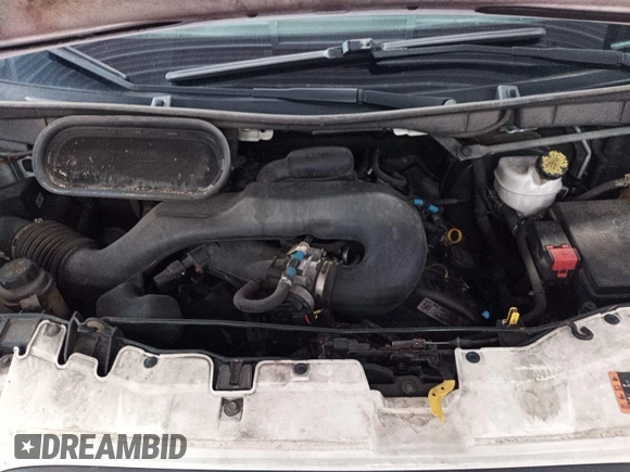 2018 Ford Transit with VIN 1FTYE1CM4JKB47646, listed as a IAAI auction lot 42728009 with 207,268 mi miles and . Bid and sale history available at DreamBid. Image 7.