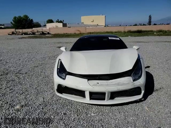 2018 Ferrari 488 z VIN ZFF79ALA5J0232045, wystawiony jako Copart lot #69417283 z przebiegiem 26 053 mil mil oraz . Historia ofert i sprzedaży dostępna na DreamBid. Obrazek 11.