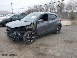 2020 Nissan Kicks SV with VIN 3N1CP5CV7LL525824, listed as a IAAI auction lot 41704814 with 79,647 mi miles. Bid and sale history available at carsss.com. Image 18.