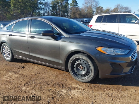 2020 Ford Fusion SE with VIN 3FA6P0H75LR129109, listed as a IAAI auction lot 41385458 with 98,099 mi miles. Bid and sale history available at carsss.com. Image 1.
