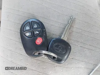 2015 Toyota Sienna LE AAS с VIN 5TDKK3DC0FS630972, выставлен на аукционе IAAI как лот 41898691 с пробегом 112 517 миль миль и . История ставок и продаж доступна на DreamBid. Изображение 11.