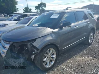 2014 Ford Explorer XLT with VIN 1FM5K7D89EGC22670, listed as a IAAI auction lot 42346138 with 198,299 mi miles and . Bid and sale history available at DreamBid. Image 17.