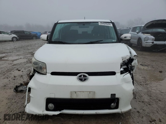 2014 Scion xB with VIN JTLZE4FE8EJ055207, listed as a Copart auction lot 39409524 with 132,748 mi miles and Salvage Title. Bid and sale history available at carsss.com. Image 5.