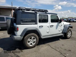 2018 Jeep Wrangler Unlimited Sport S with VIN 1C4HJXDN9JW279137, listed as a Copart auction lot 55357535 with 72,104 mi miles and Salvage title. Bid and sale history available at DreamBid. Image 3.