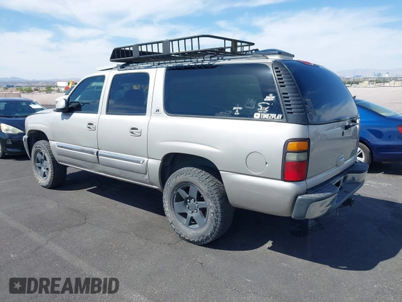 2005 GMC Yukon XL SLT with VIN 1GKFK16Z95J155393, listed as a IAAI auction lot 41929213 with 206,876 mi miles. Bid and sale history available at carsss.com. Image 3.