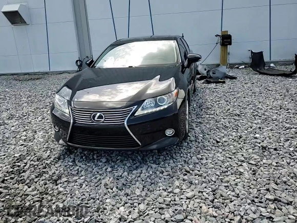 2015 Lexus ES 330 with VIN JTHBK1GG7F2210098, listed as a Copart auction lot 60914745 with 93,747 mi miles and Salvage title. Bid and sale history available at DreamBid. Image 14.