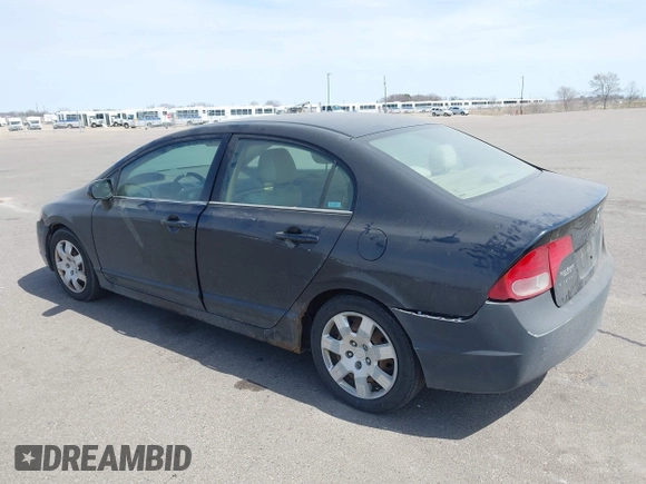 2006 Honda Civic LX z VIN 1HGFA16556L115508, wystawiony jako IAAI lot #42039986 z przebiegiem 222 308 mil mil oraz . Historia ofert i sprzedaży dostępna na DreamBid. Obrazek 3.