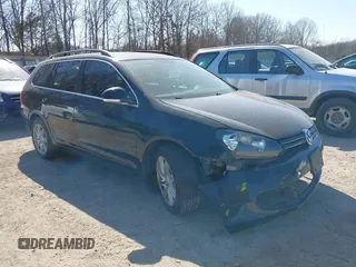 2012 Volkswagen Jetta SportWagen TDI w/Sunroof & Nav with VIN 3VWPL7AJ7CM686347, listed as a IAAI auction lot 41754162 with 184,432 mi miles. Bid and sale history available at carsss.com. Image 1.