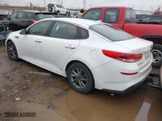2020 Kia Optima LX with VIN 5XXGT4L32LG382053, listed as a IAAI auction lot 41741903 with 147,428 mi miles. Bid and sale history available at carsss.com. Image 3.