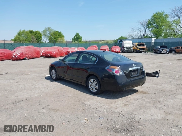 2011 Nissan Altima 2.5 S with VIN 1N4AL2AP5BN516577, listed as a IAAI auction lot 42112826 with 98,512 mi miles. Bid and sale history available at carsss.com. Image 3.