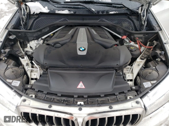 2016 BMW X6 xDrive50i with VIN 5UXKU6C58G0R34469, listed as a Copart auction lot 38713584 with 93,239 mi miles and . Bid and sale history available at DreamBid. Image 13.